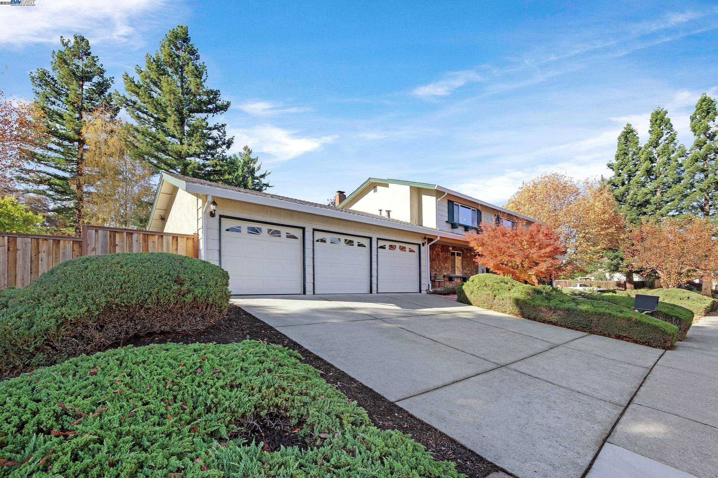 359 Cardona Cir