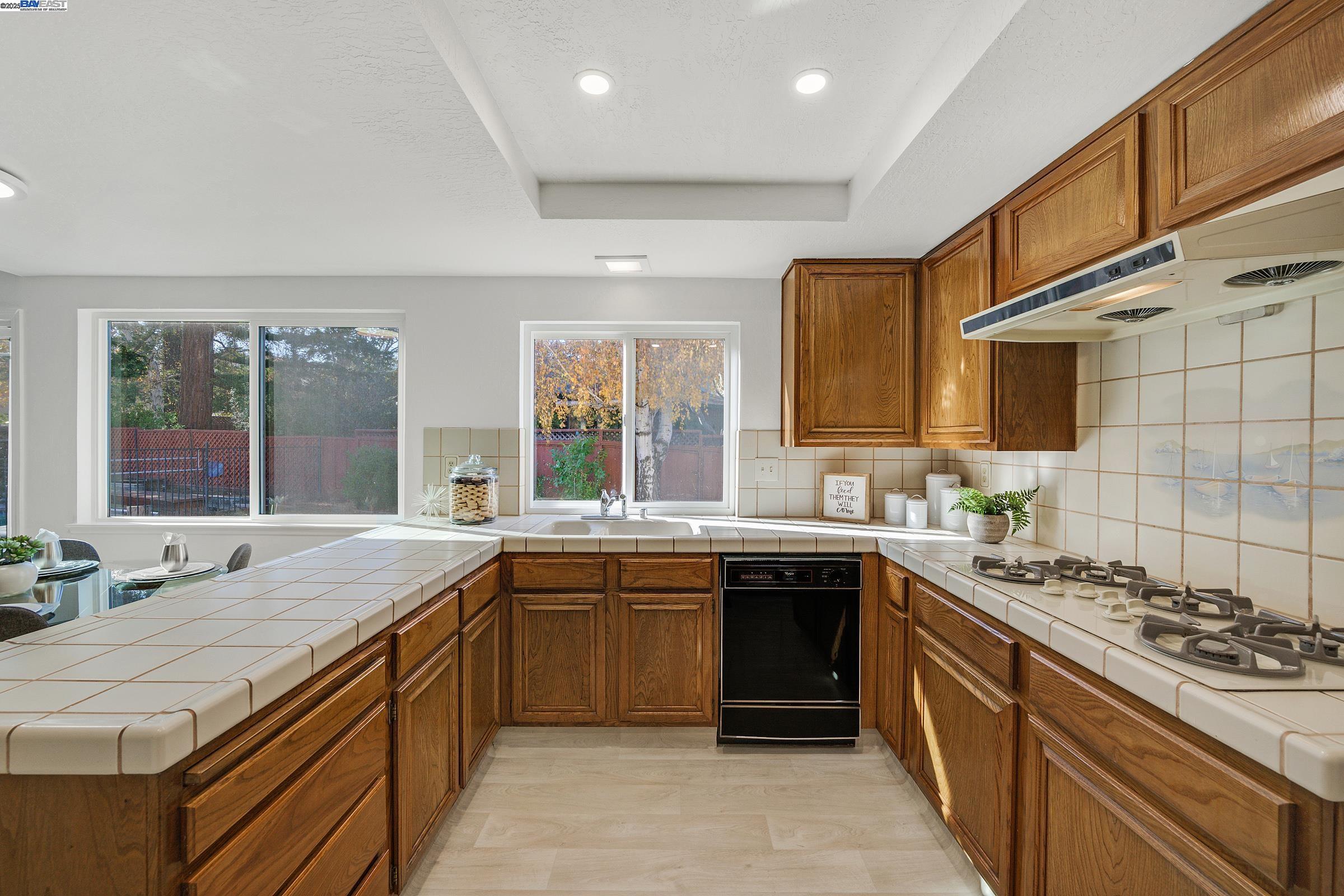 359 Cardona Cir