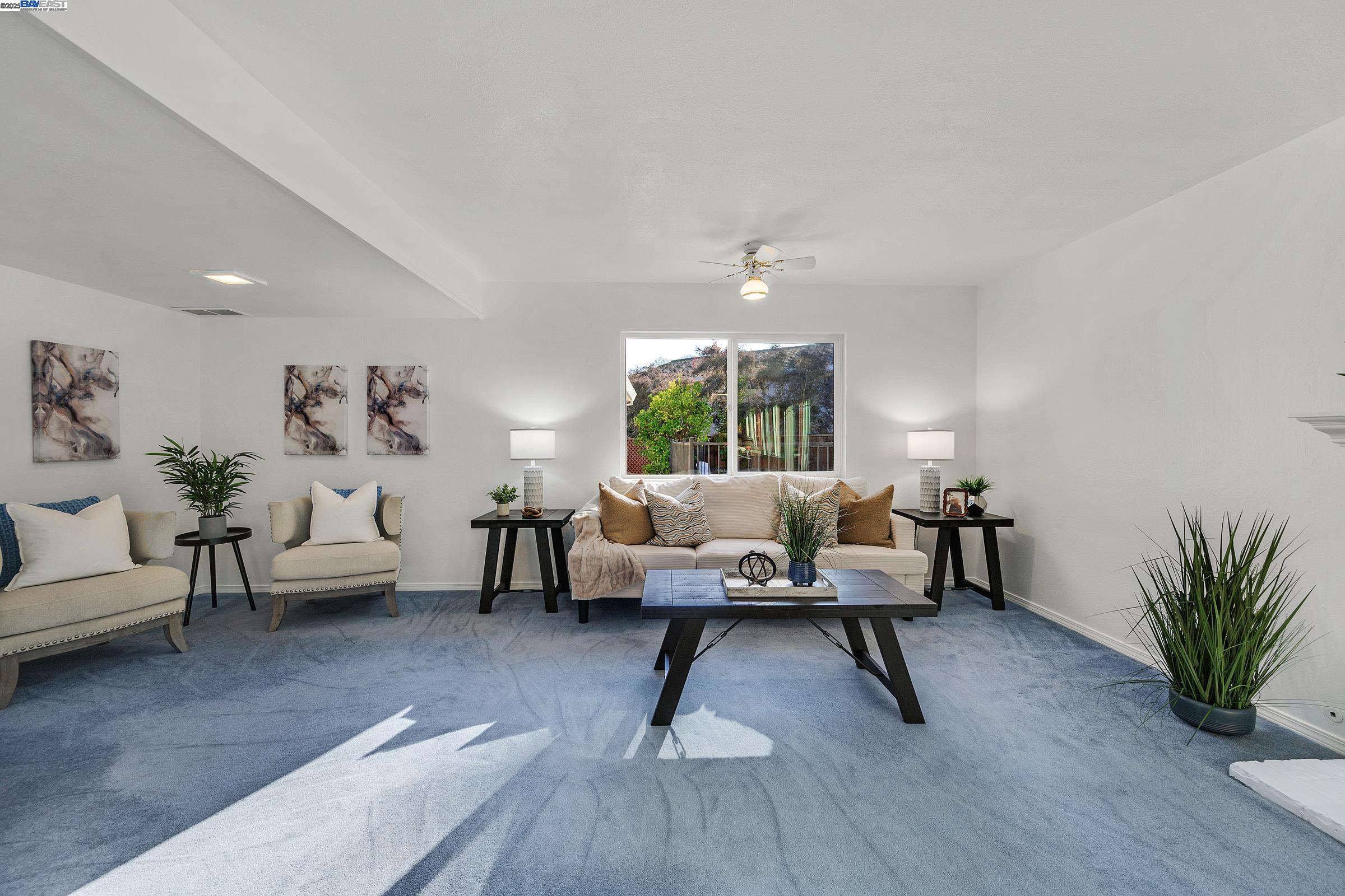 359 Cardona Cir
