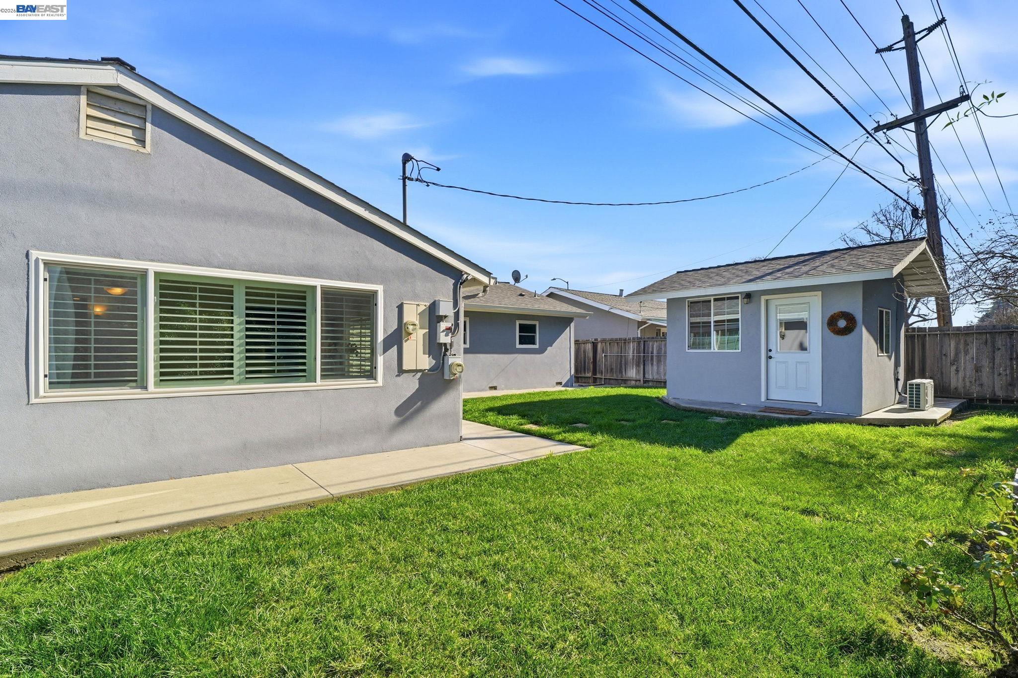 7712 Canterbury Lane