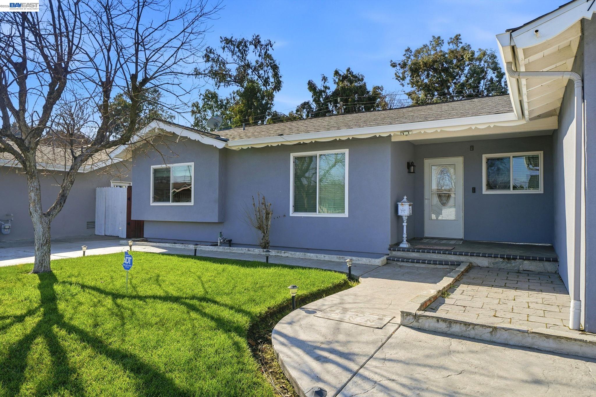 7712 Canterbury Lane