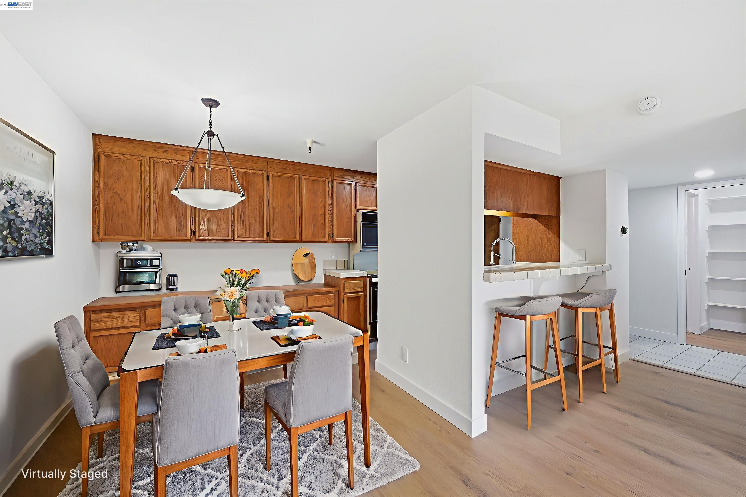 1400 Carpentier St # 315