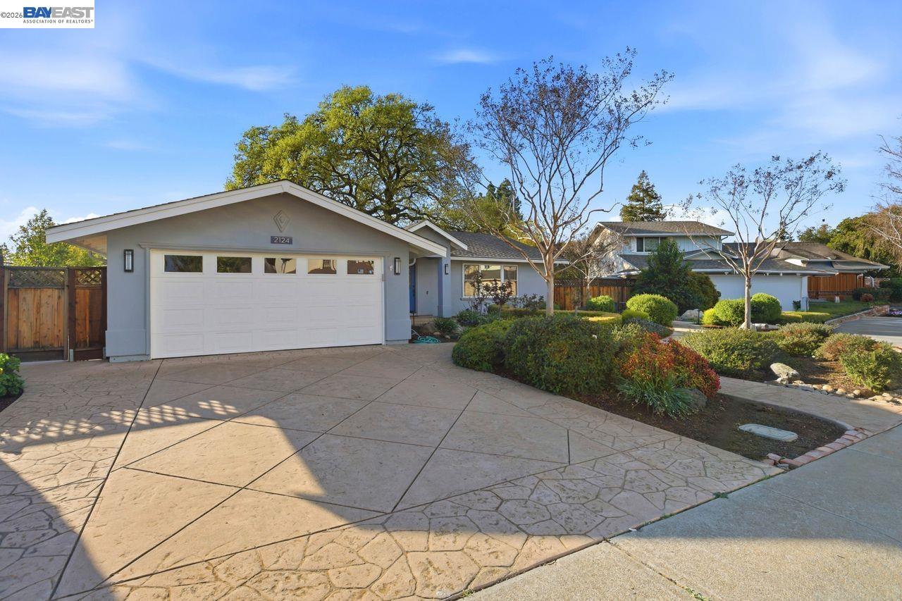 2124 Orion Ct