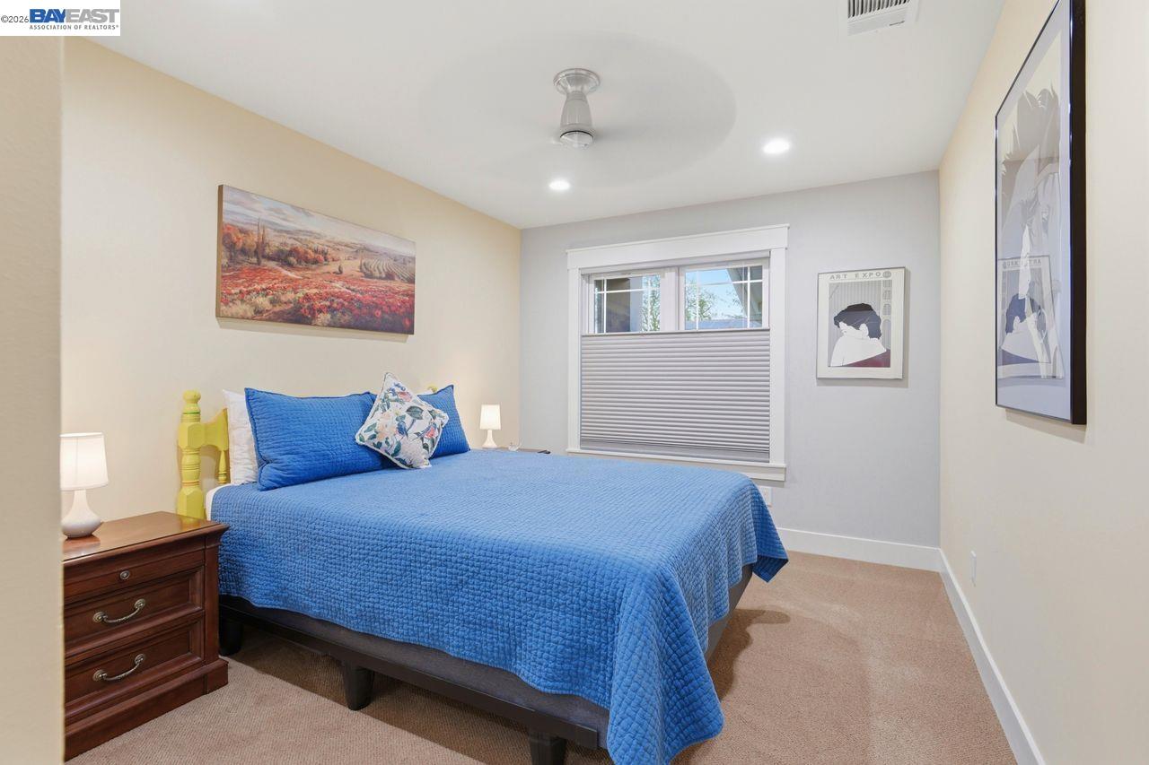2124 Orion Ct