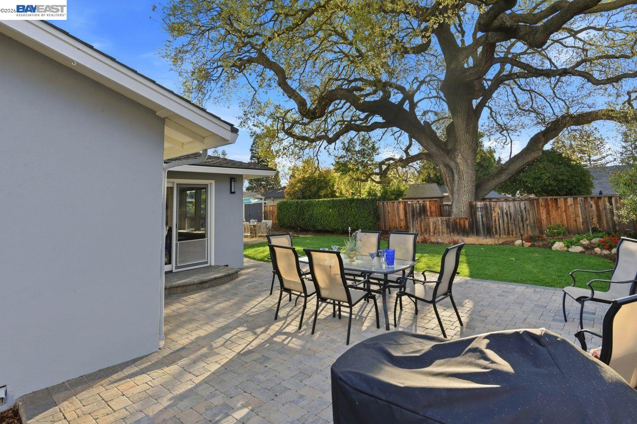 2124 Orion Ct
