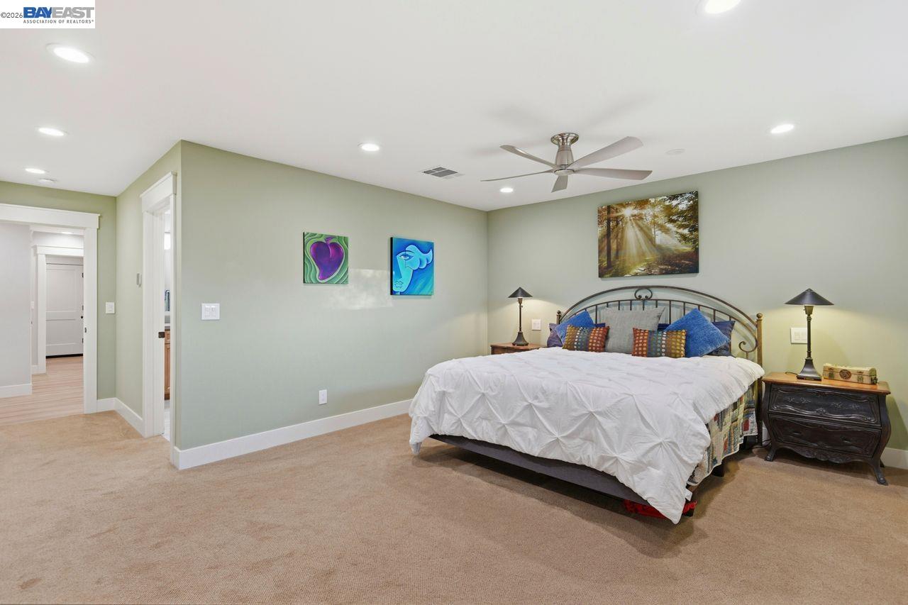 2124 Orion Ct