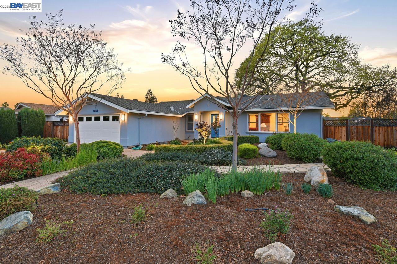2124 Orion Ct