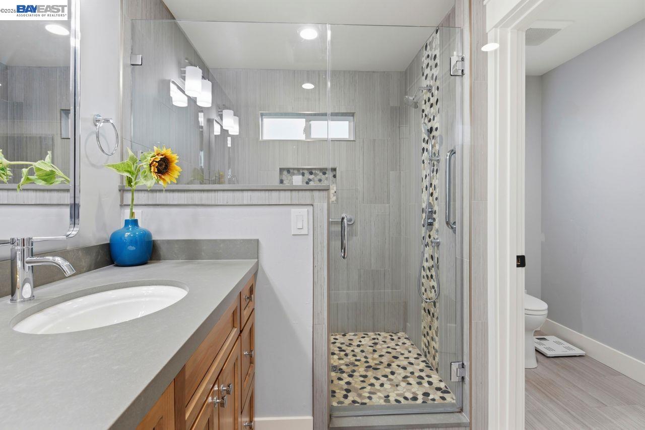 2124 Orion Ct