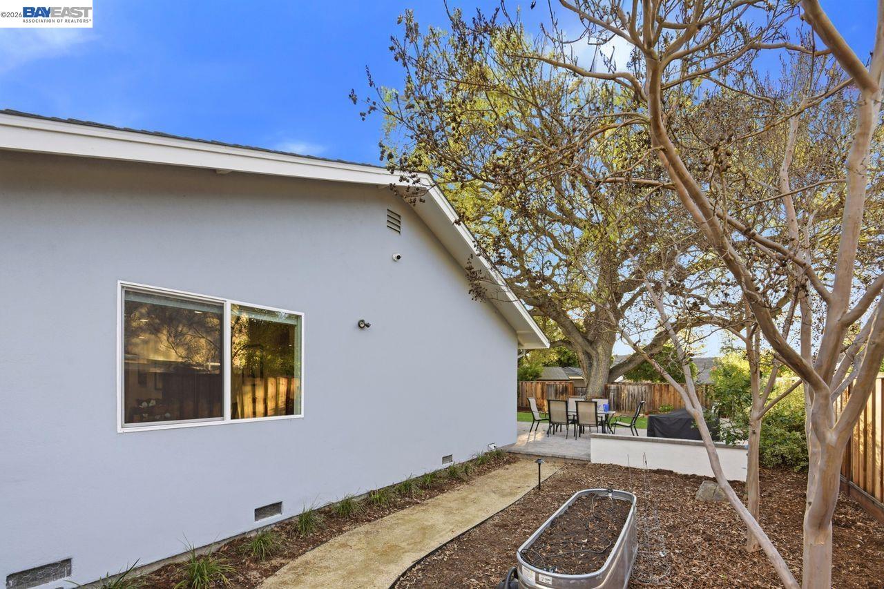 2124 Orion Ct