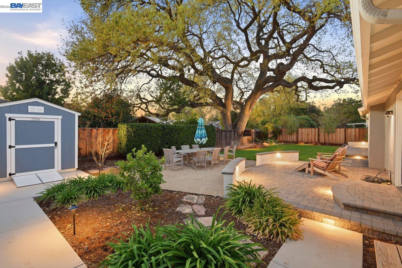 2124 Orion Ct