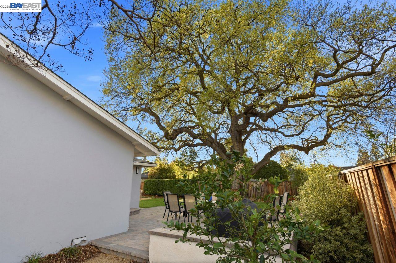 2124 Orion Ct