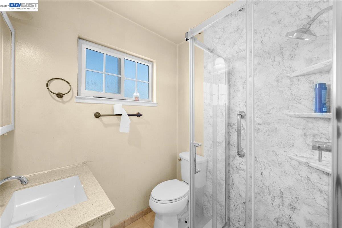 5954 Running Hills Ave