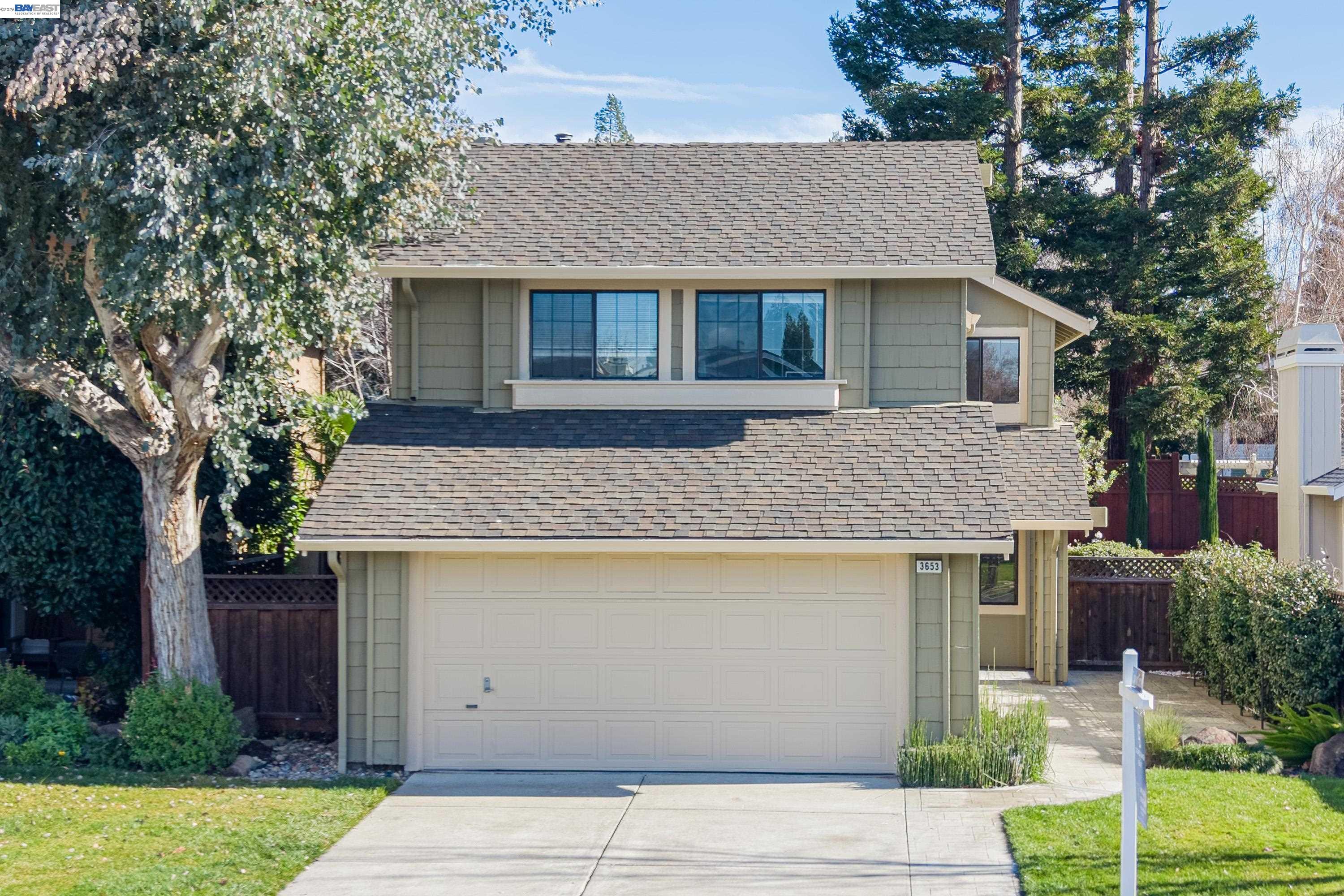 3653 Kamp Dr