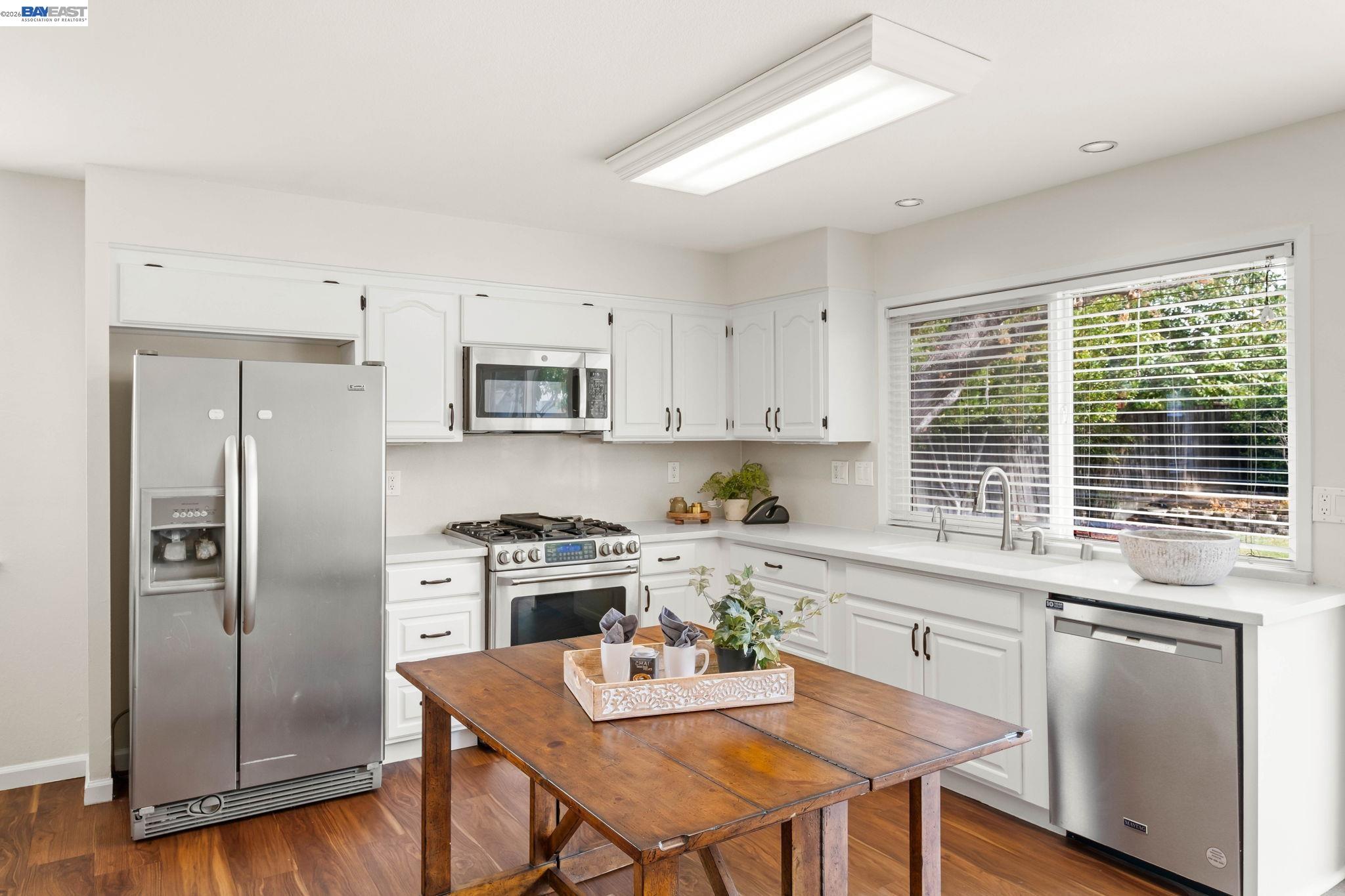 1166 Killarney St.