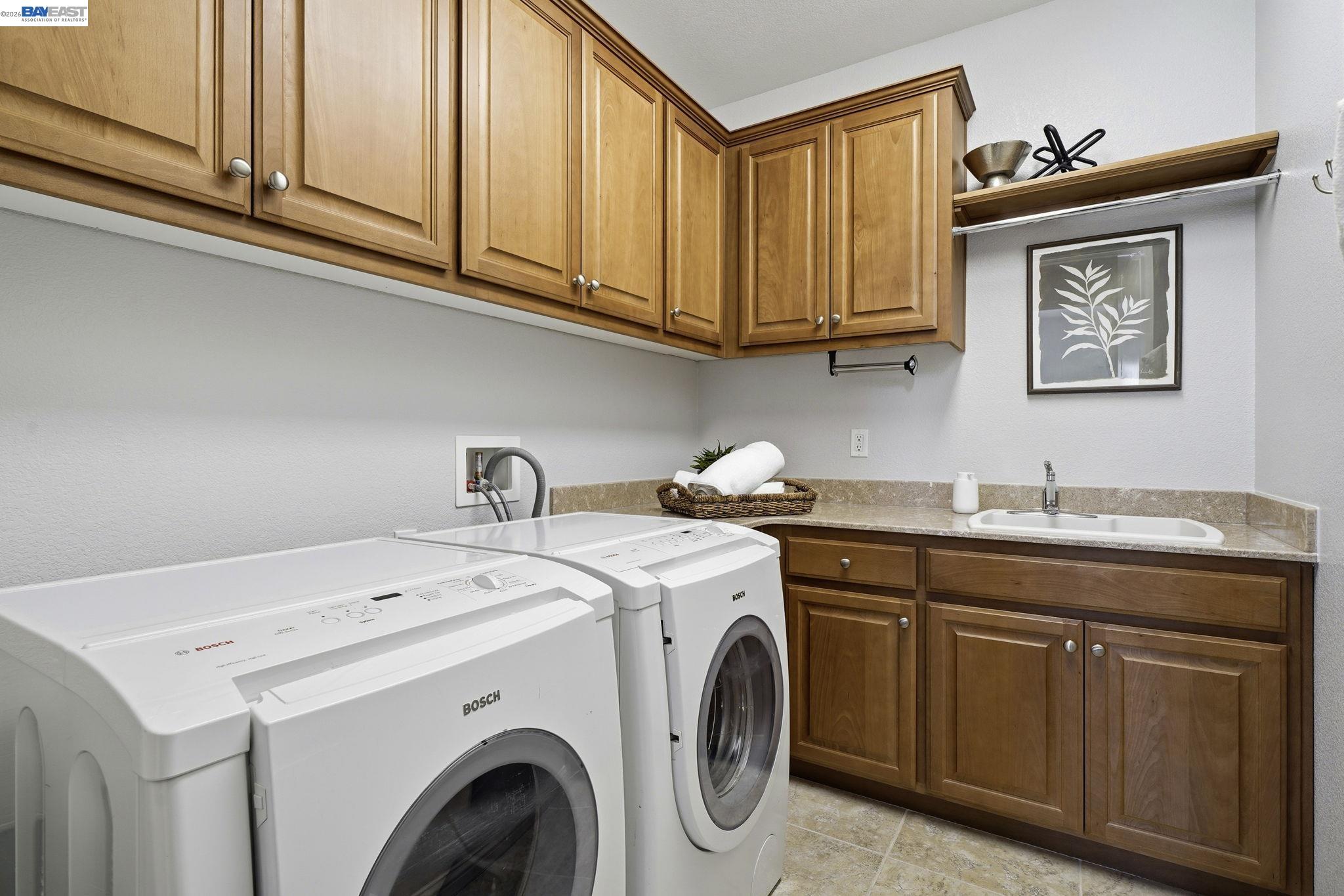 3492 Dorset Ct.
