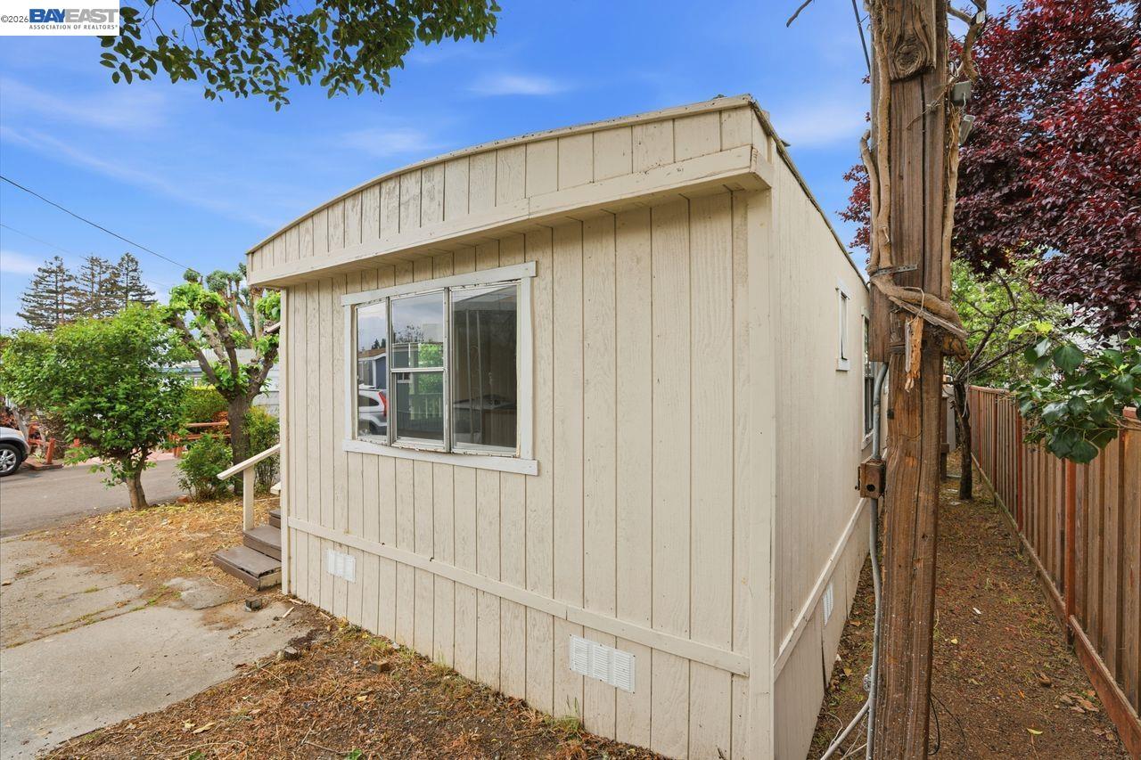 828 Olivina Ave # 11