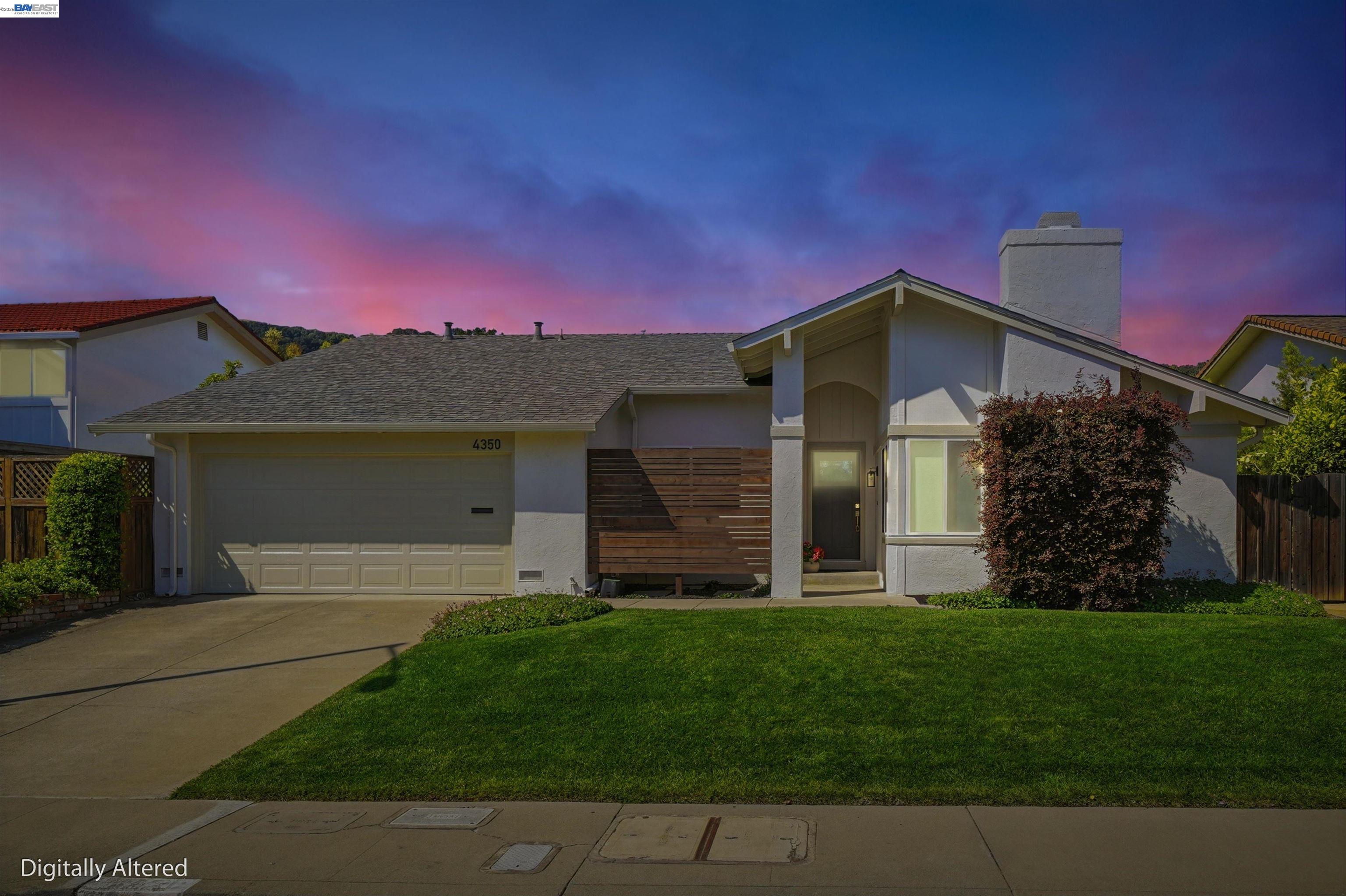4350 Columbine Dr