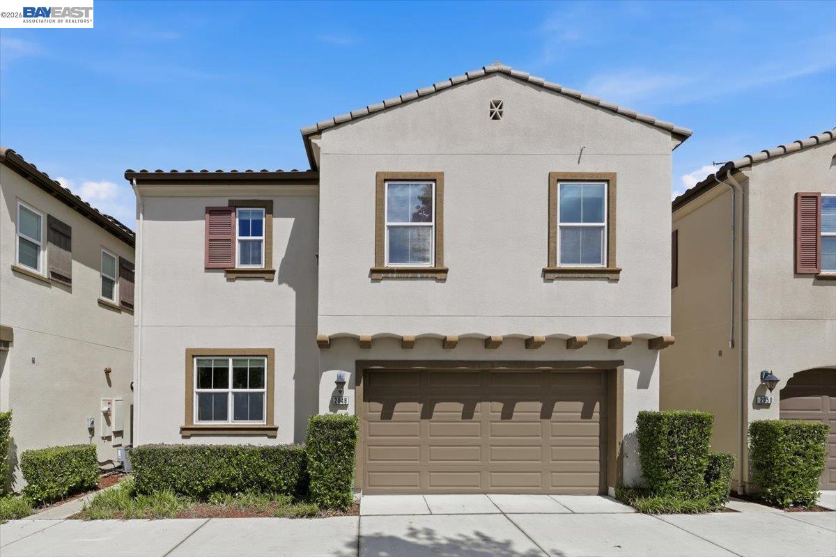 2048 Tarragon Rose Ct