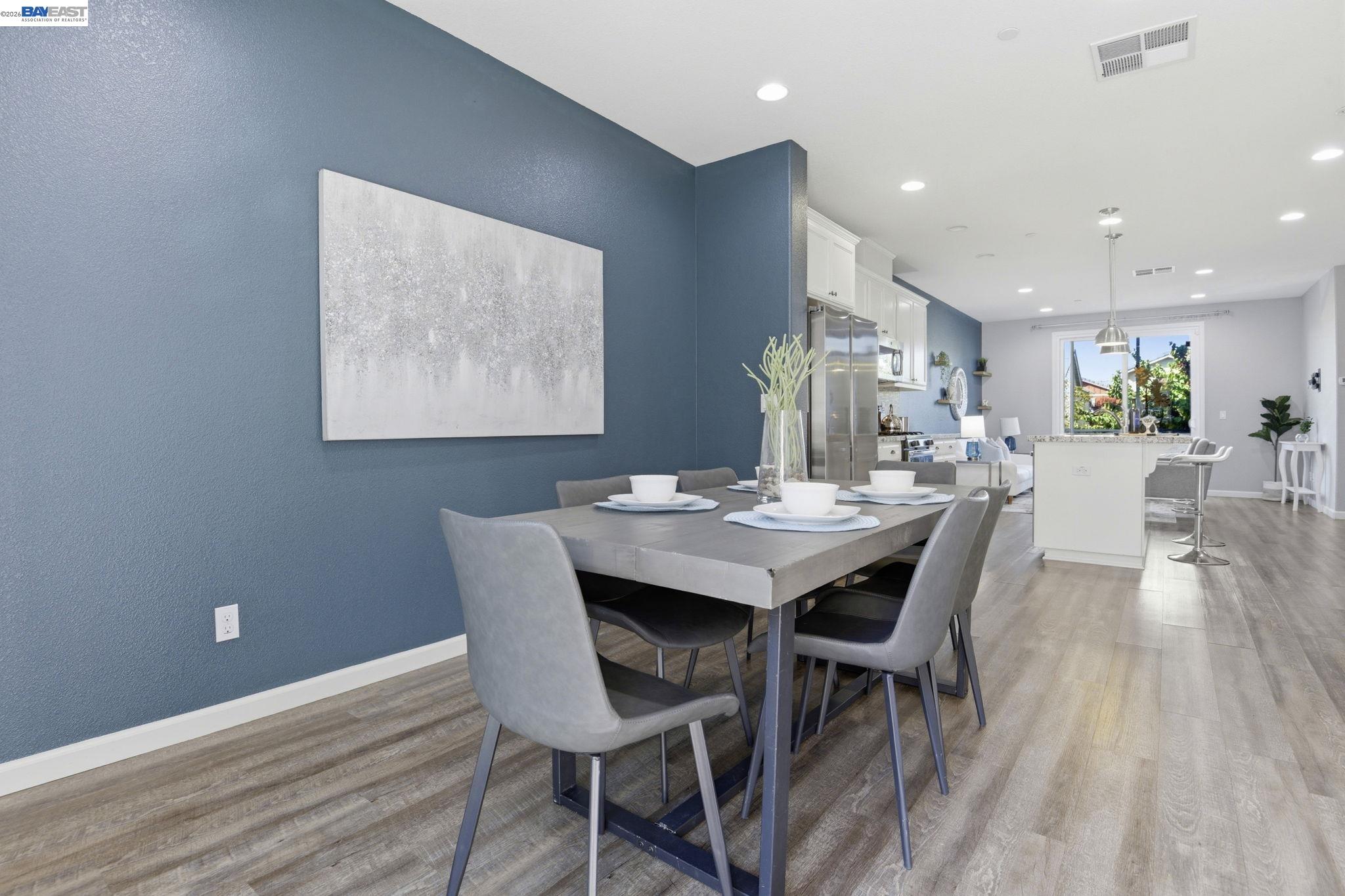 2332 Carbondale Way