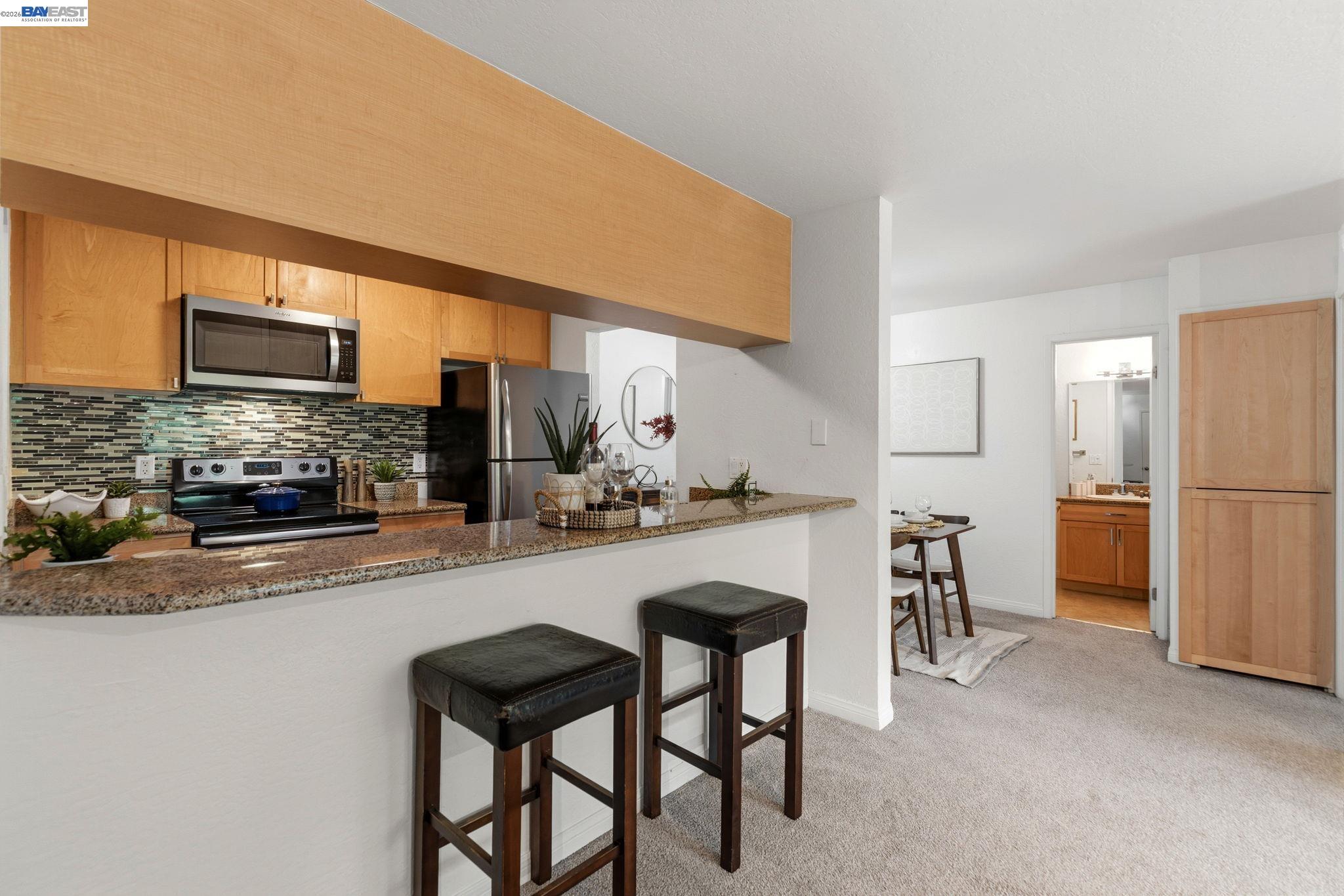 1087 Murrieta Blvd # 331