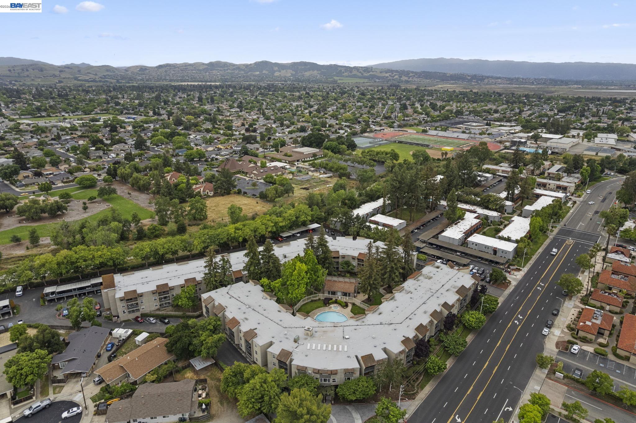 1087 Murrieta Blvd # 331