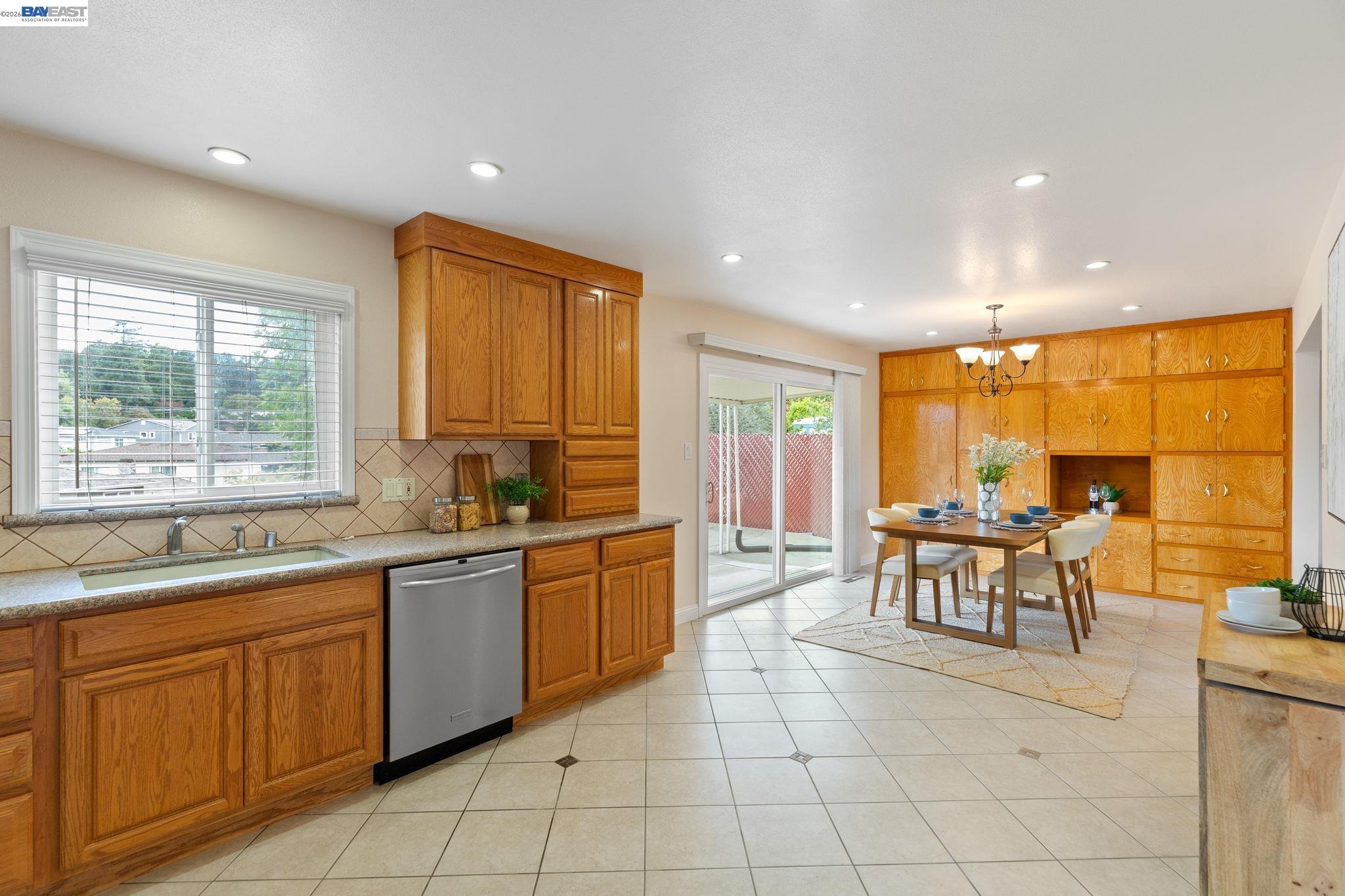 17939 Lamson Rd