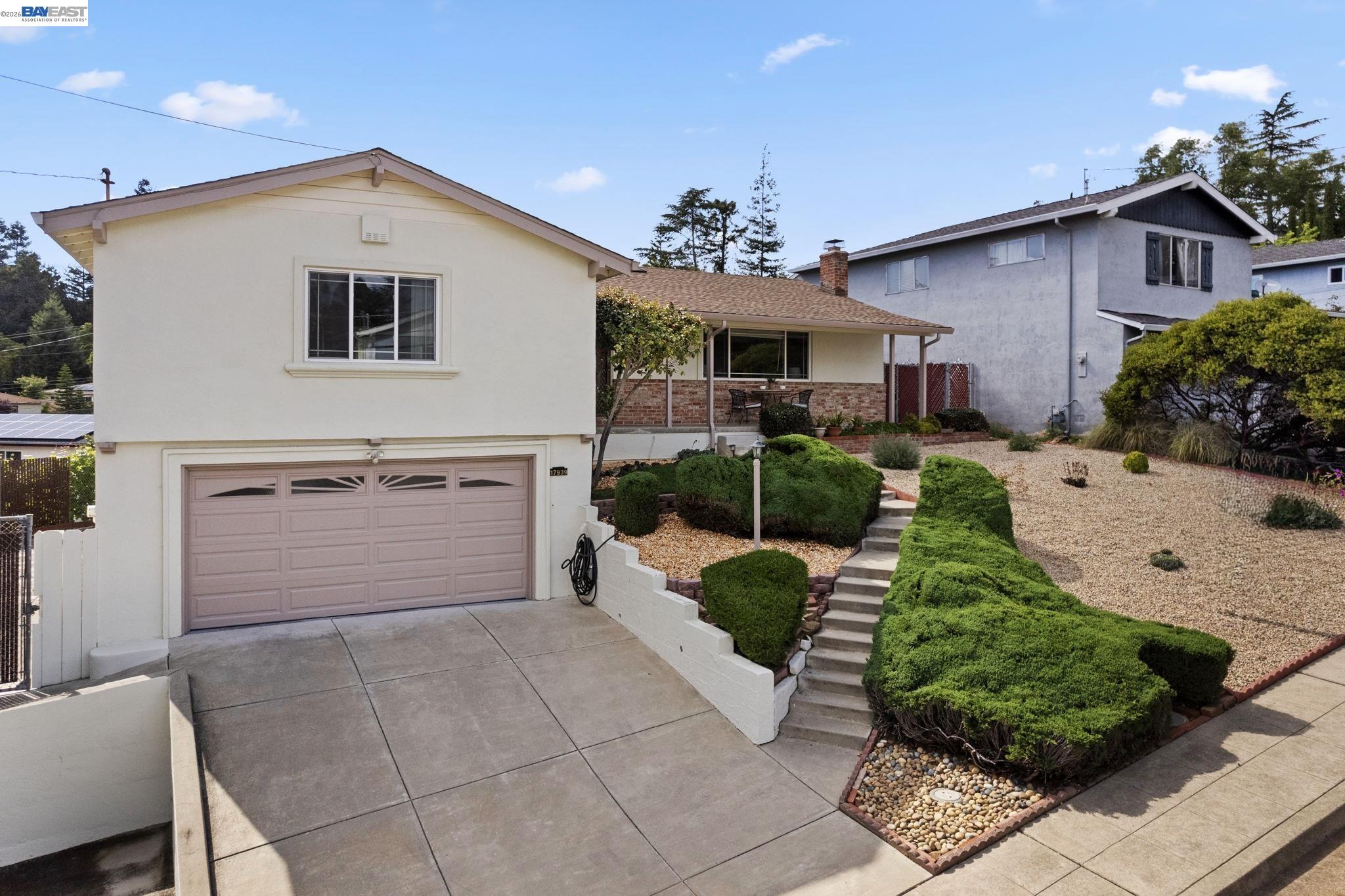17939 Lamson Rd