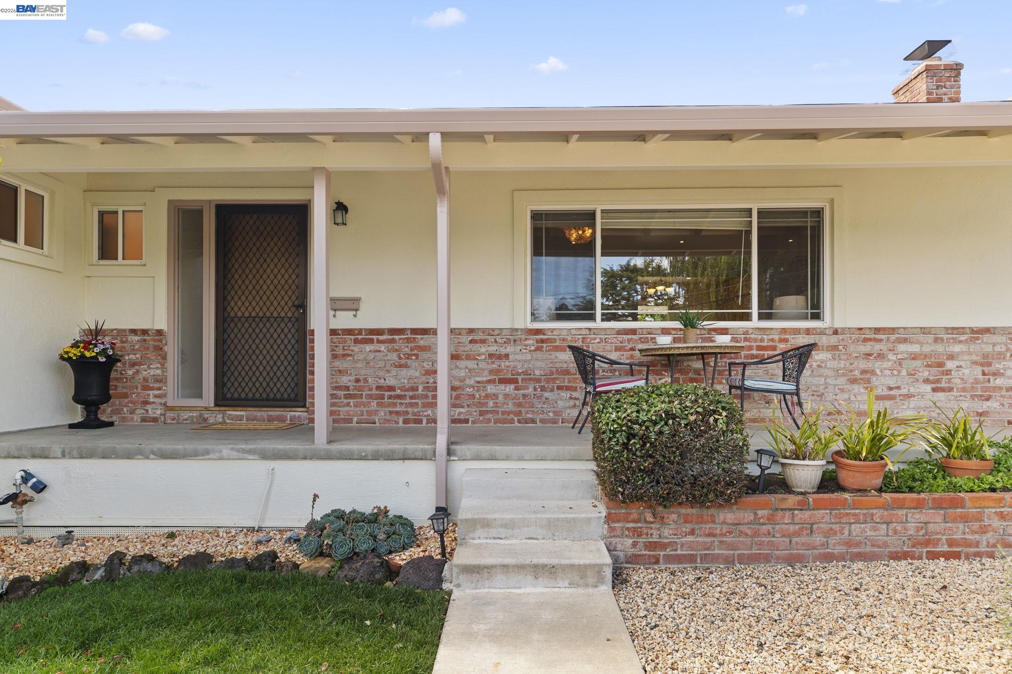 17939 Lamson Rd