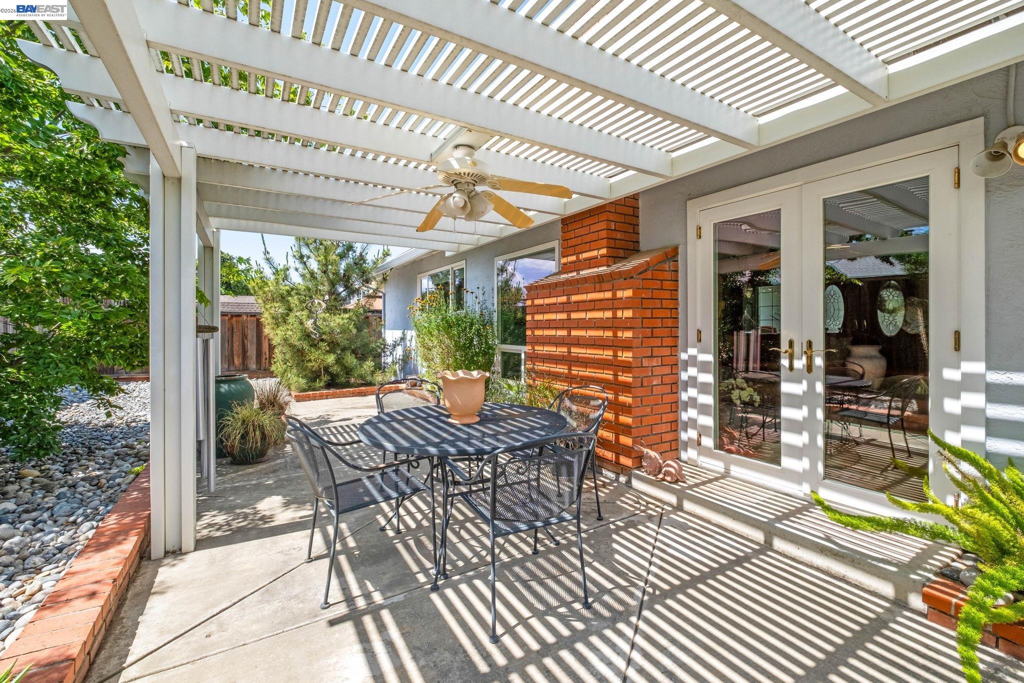 775 Catalina Dr