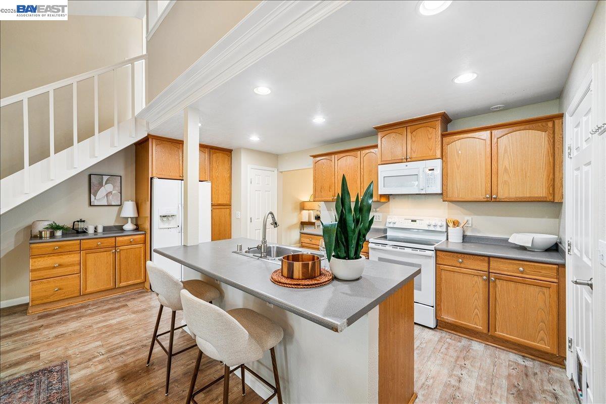409 Alameda Dr
