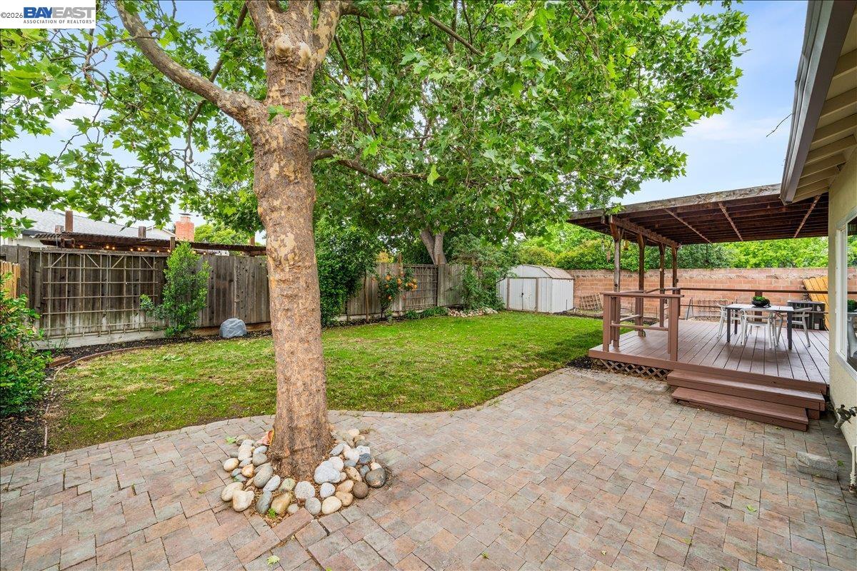 409 Alameda Dr