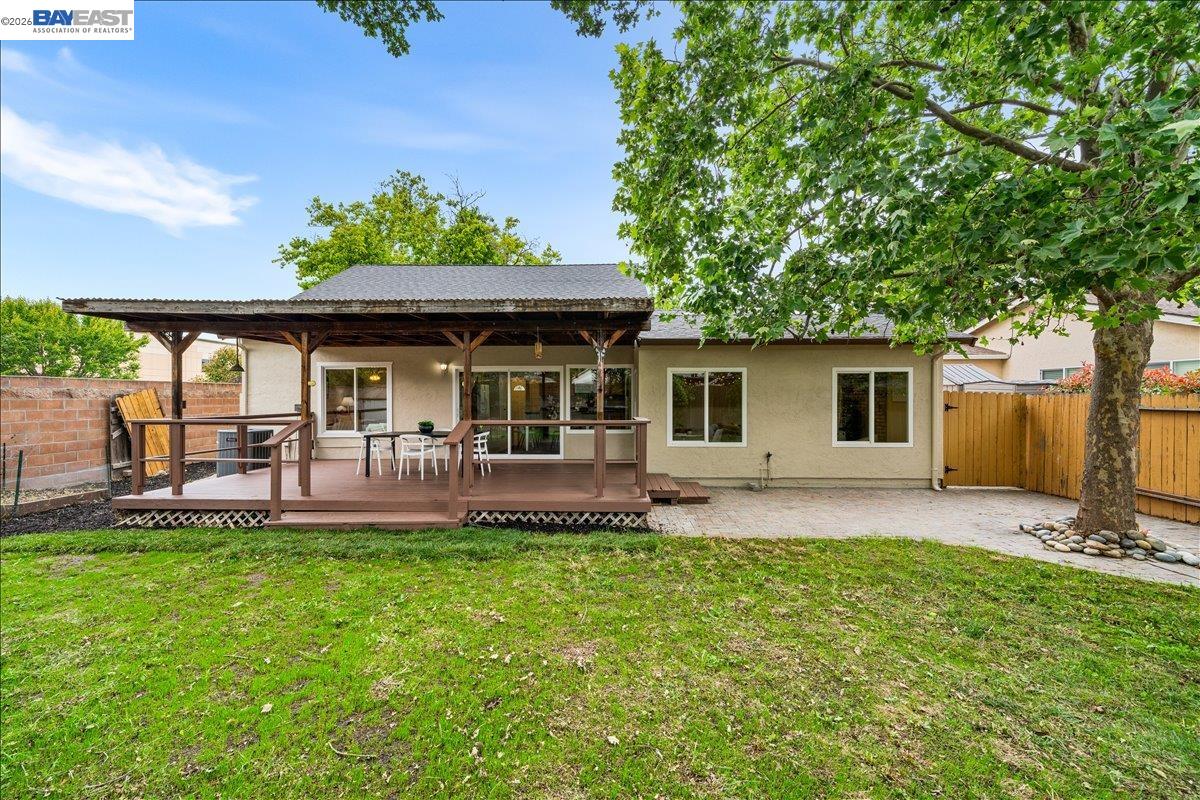 409 Alameda Dr