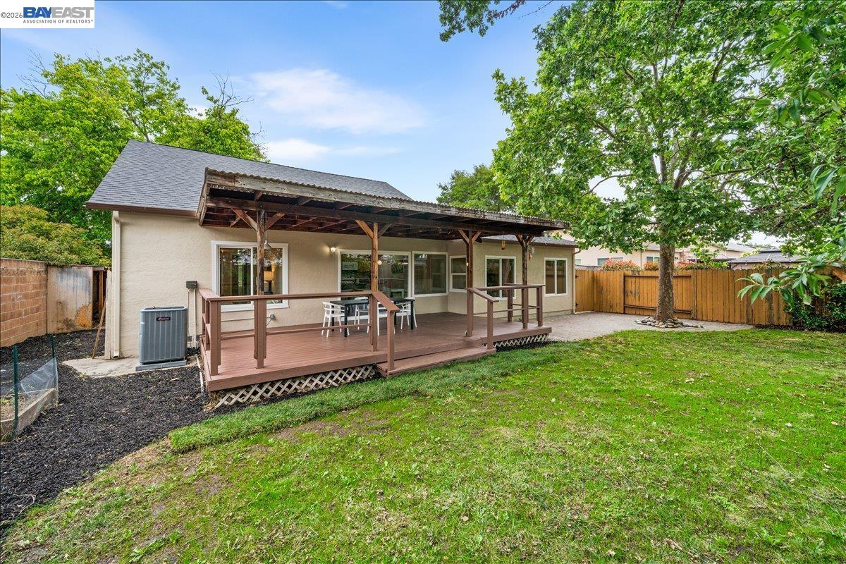 409 Alameda Dr