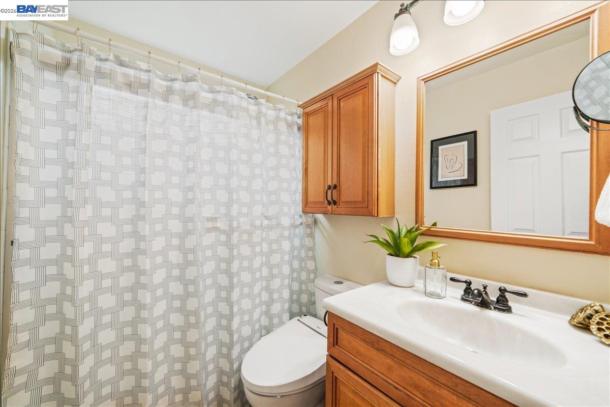 409 Alameda Dr