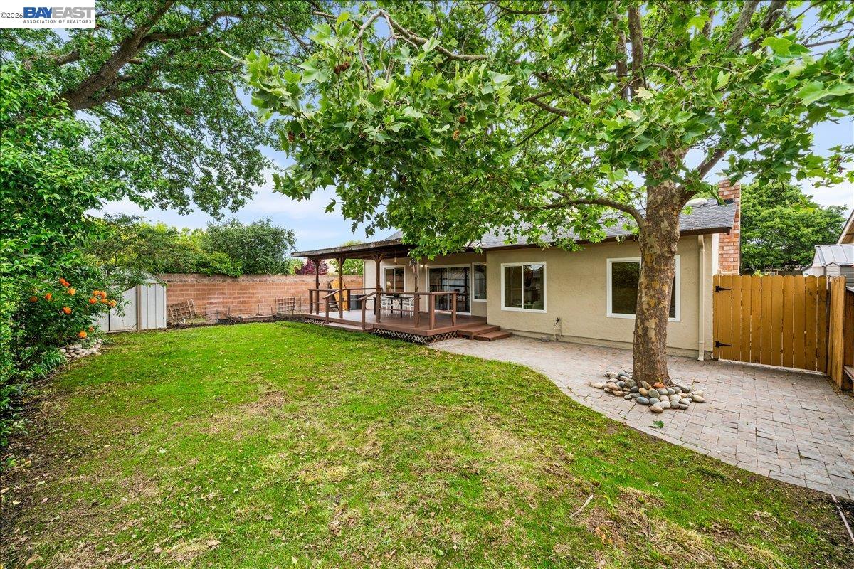 409 Alameda Dr