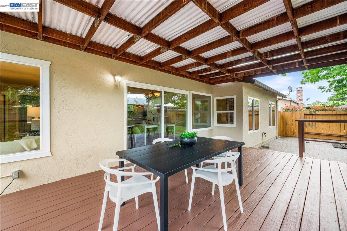 409 Alameda Dr