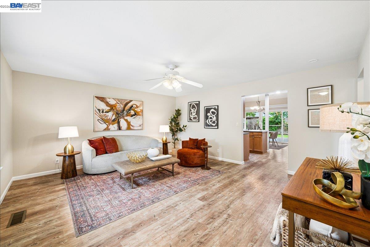 409 Alameda Dr
