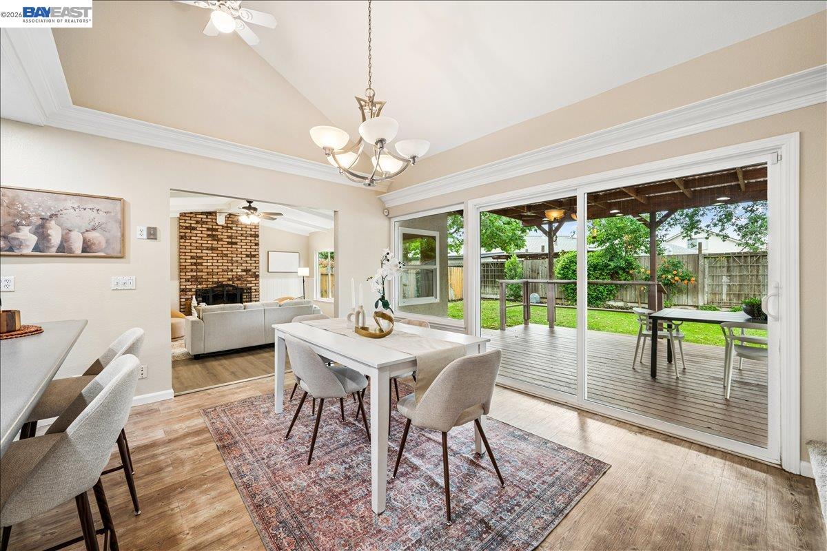 409 Alameda Dr
