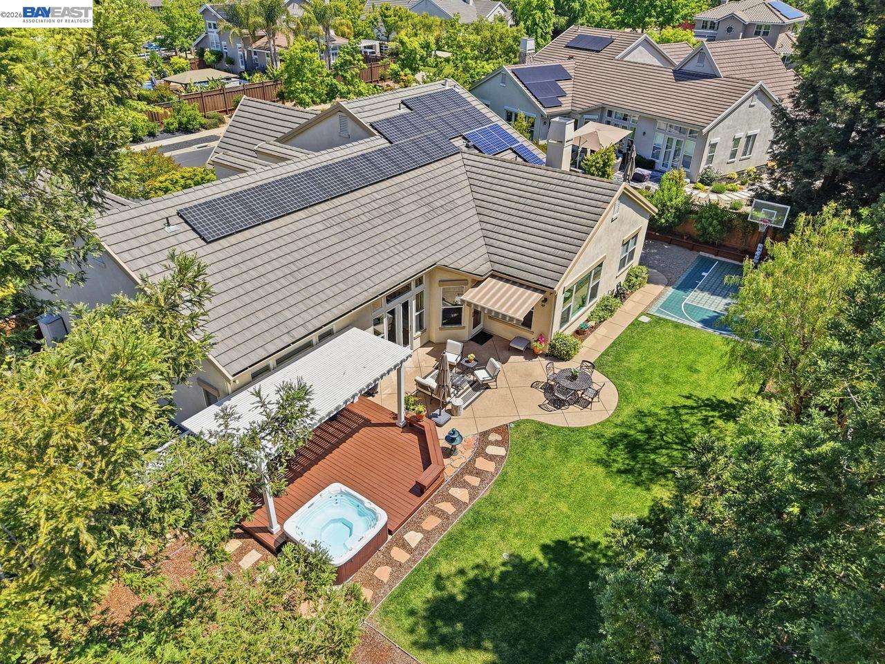 453 Old Oak Rd