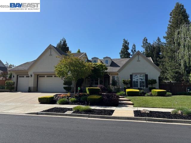 453 Old Oak Rd