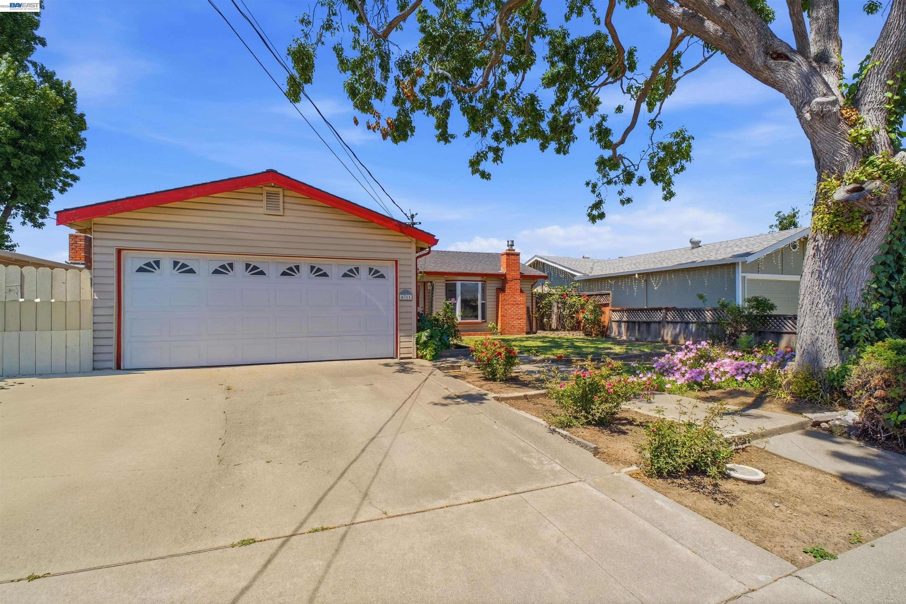 4311 Cahill St
