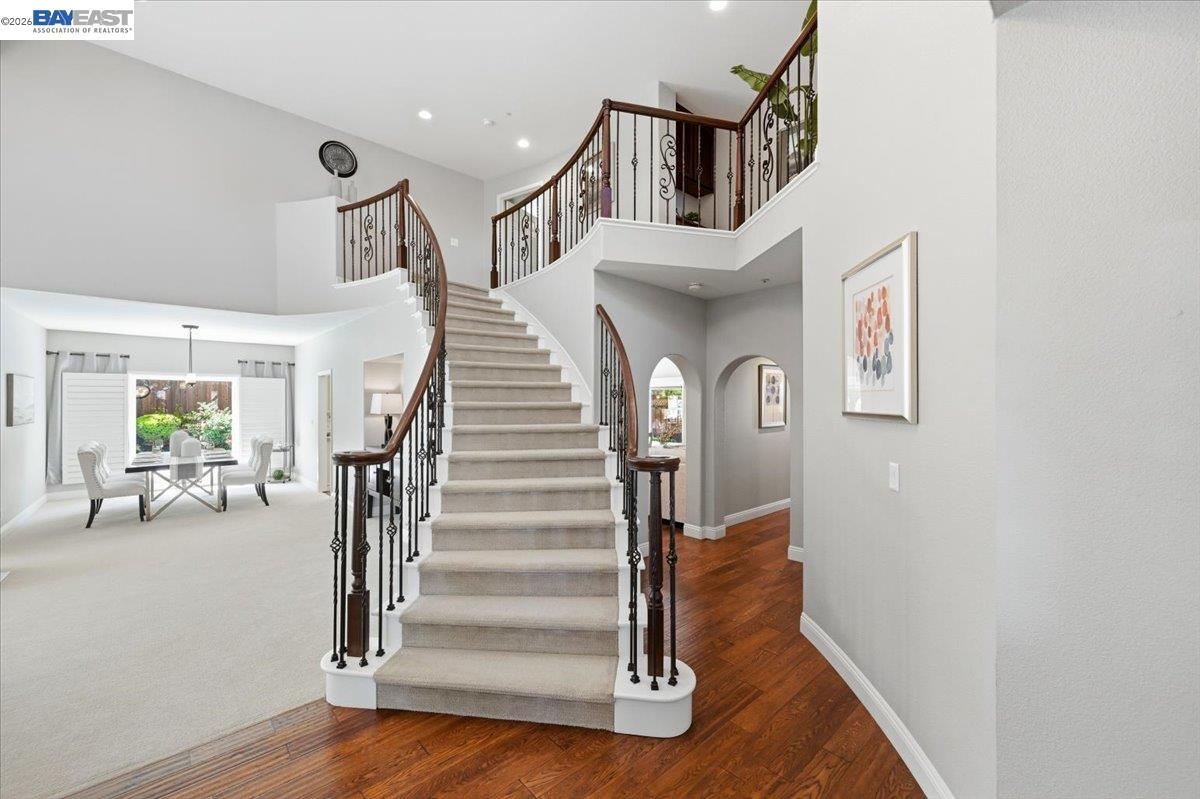 604 Sycamore Ct