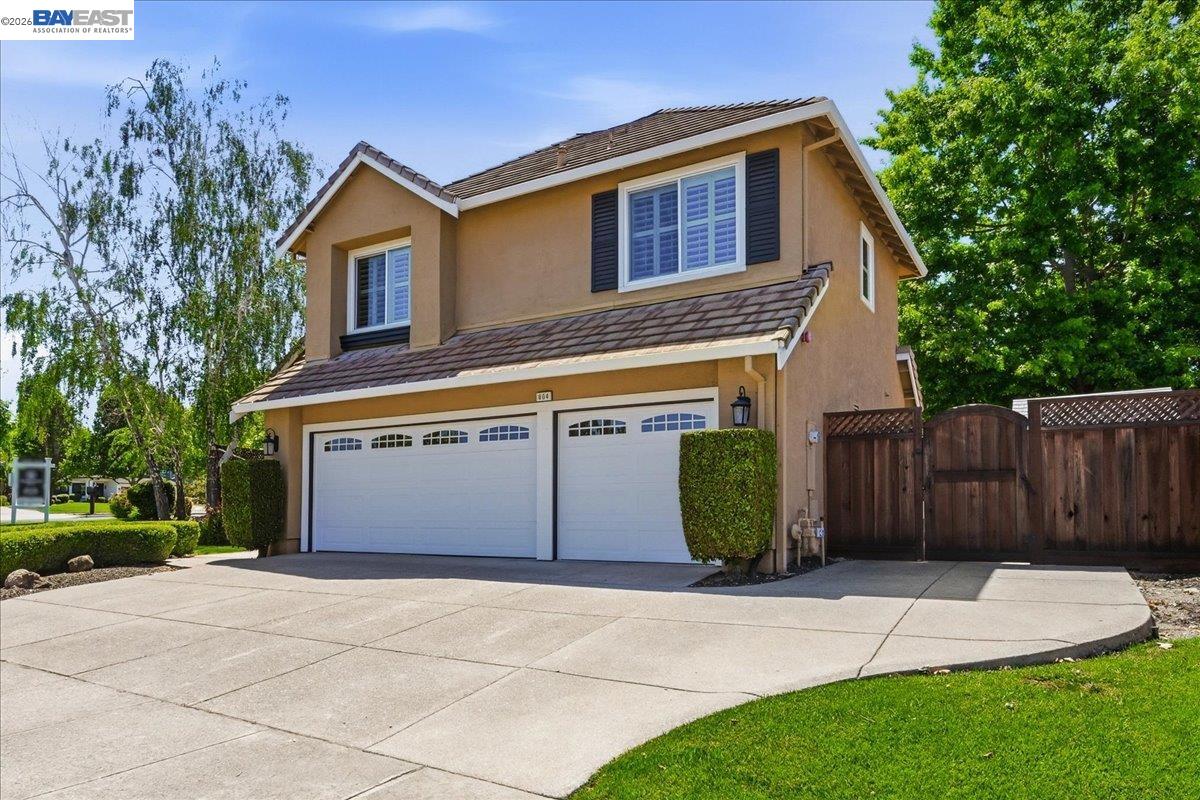 604 Sycamore Ct
