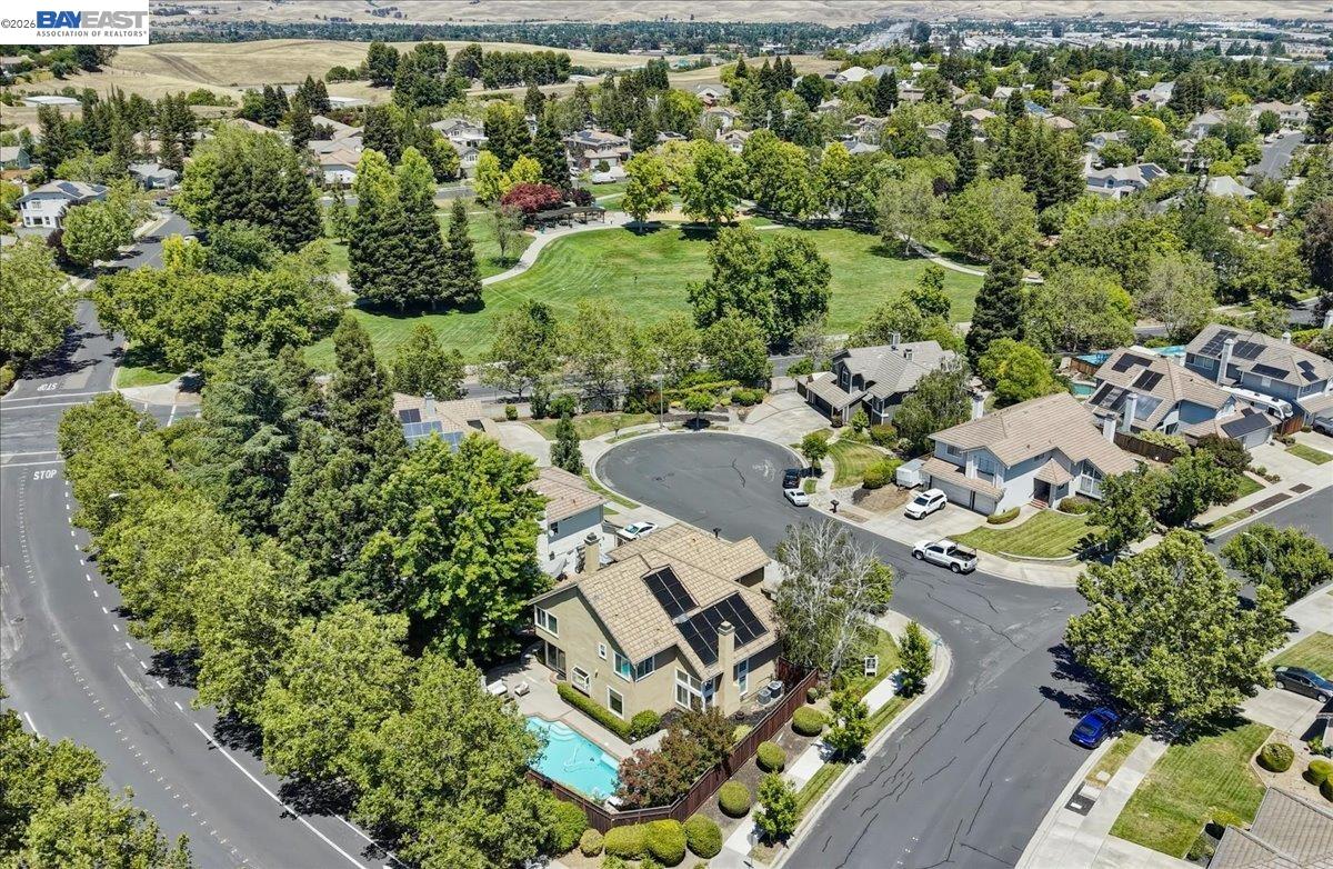 604 Sycamore Ct