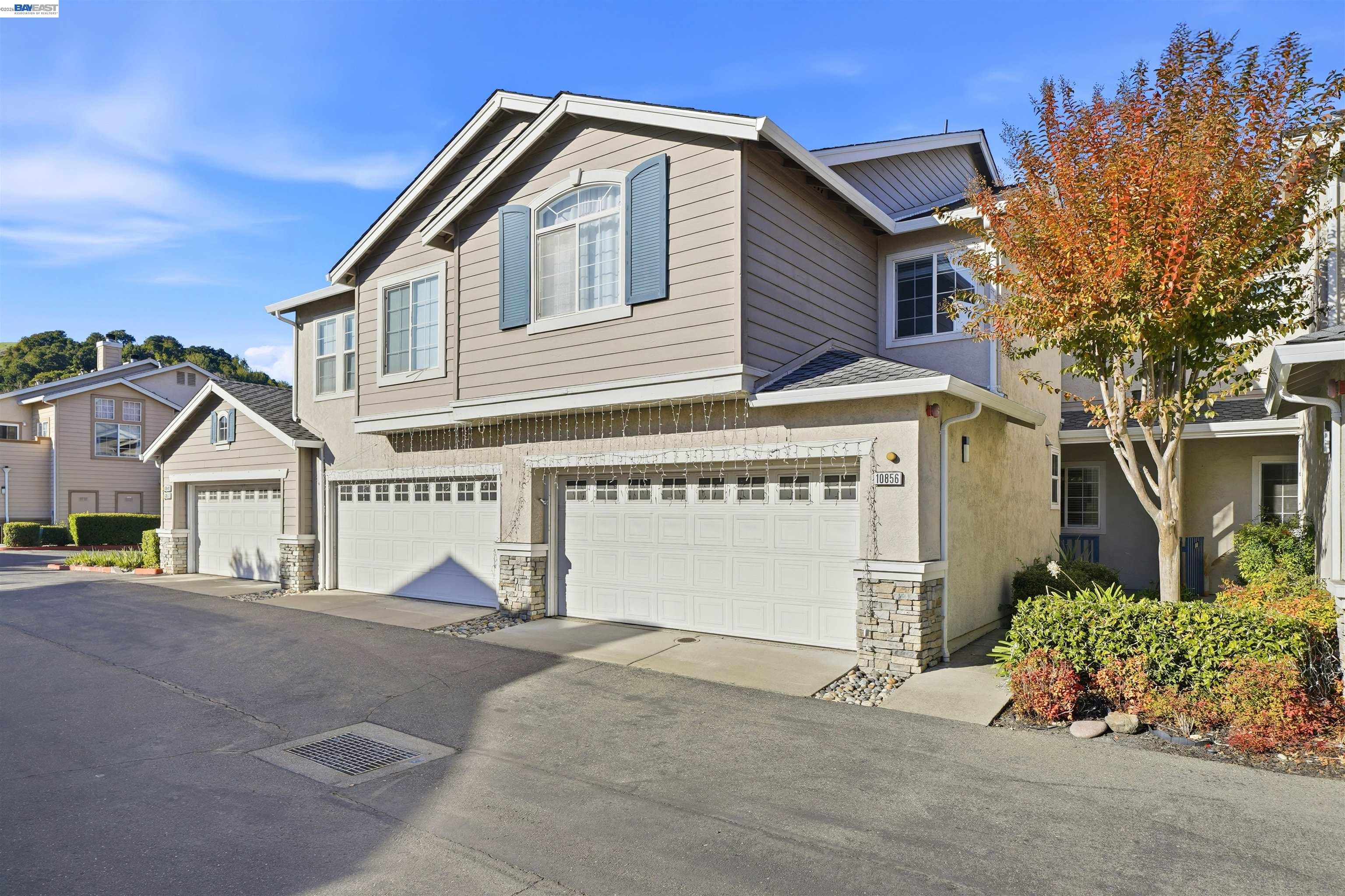 10856 Glengarry Lane