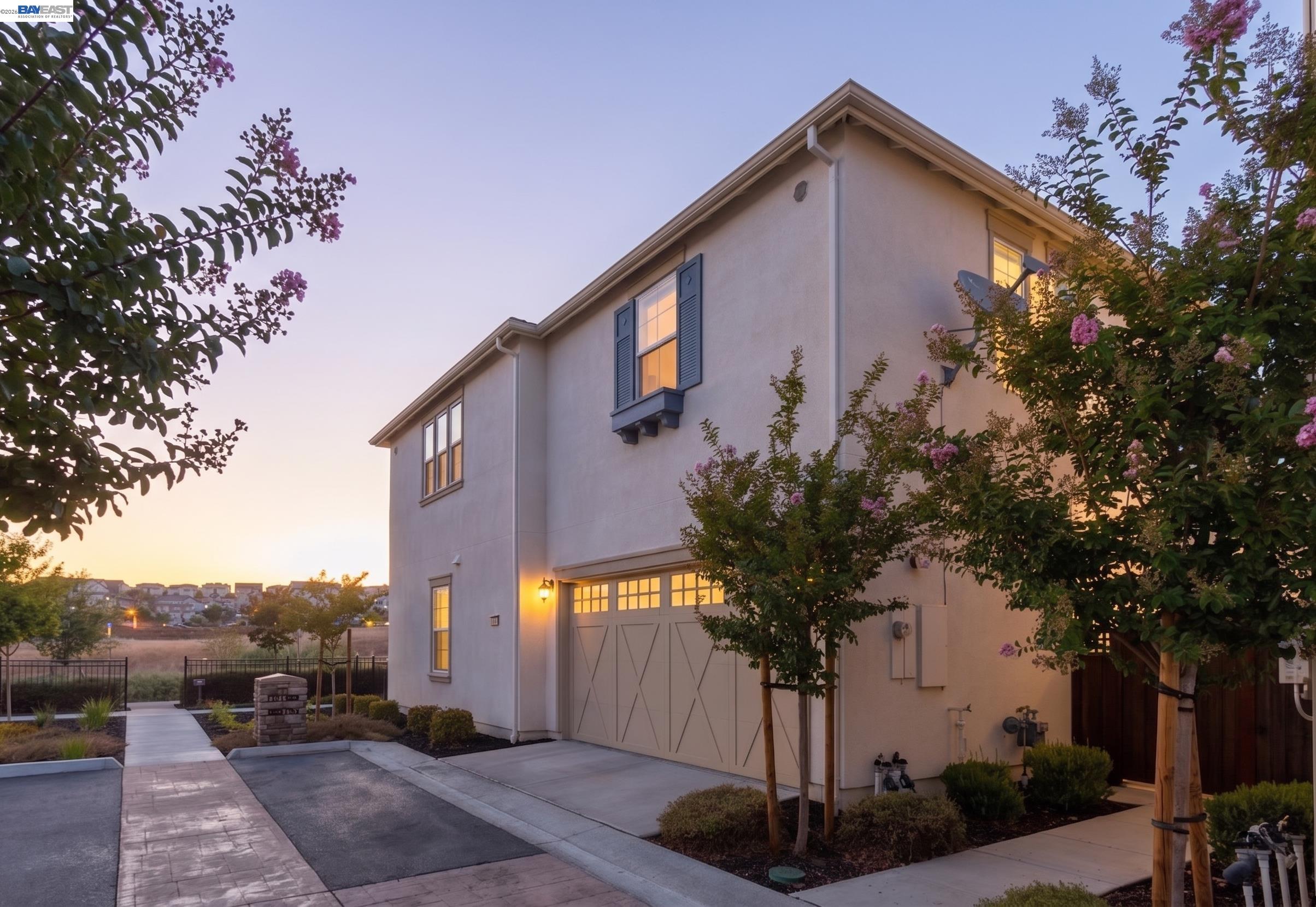 4456 Sunset View Dr
