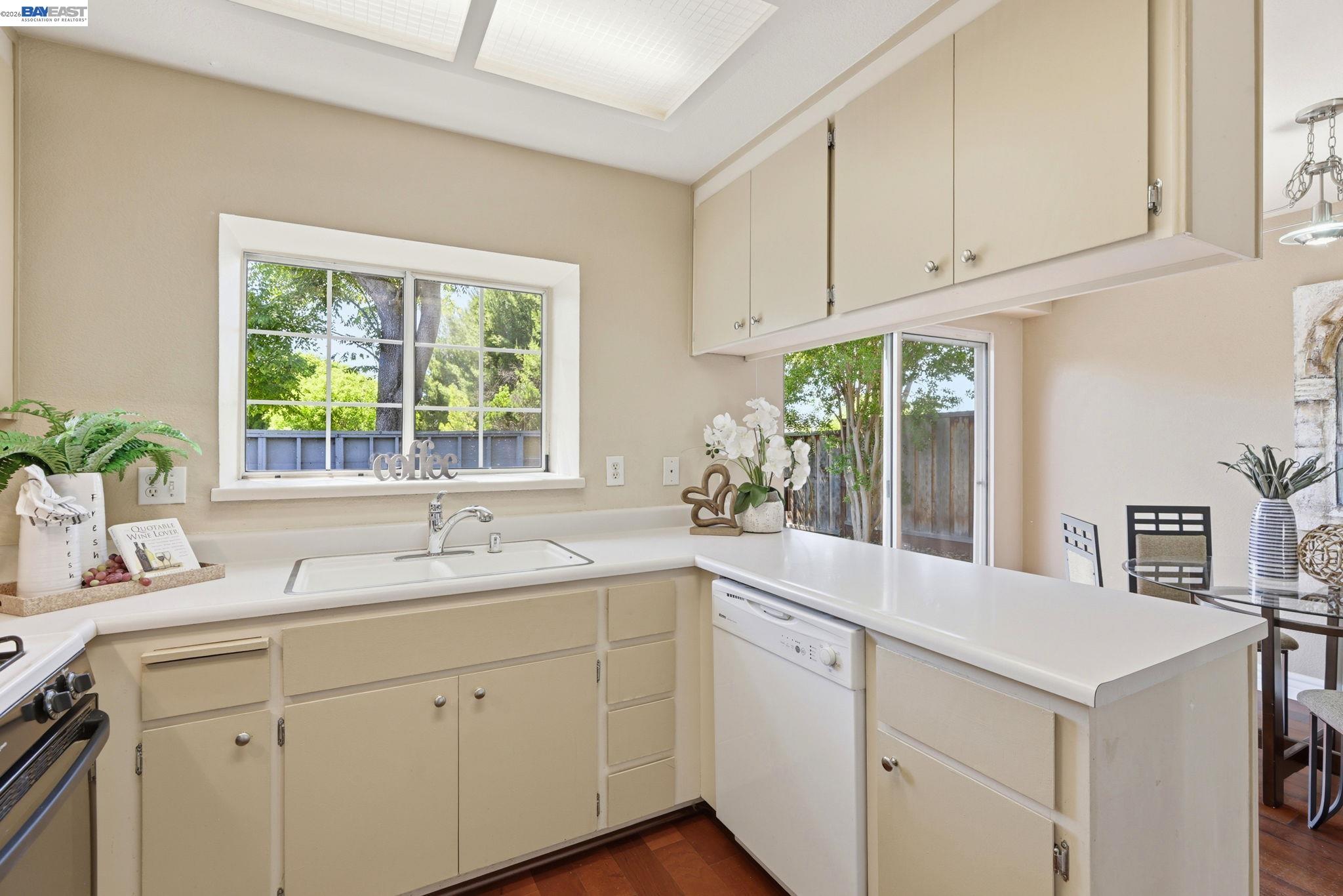1424 Peachtree Common