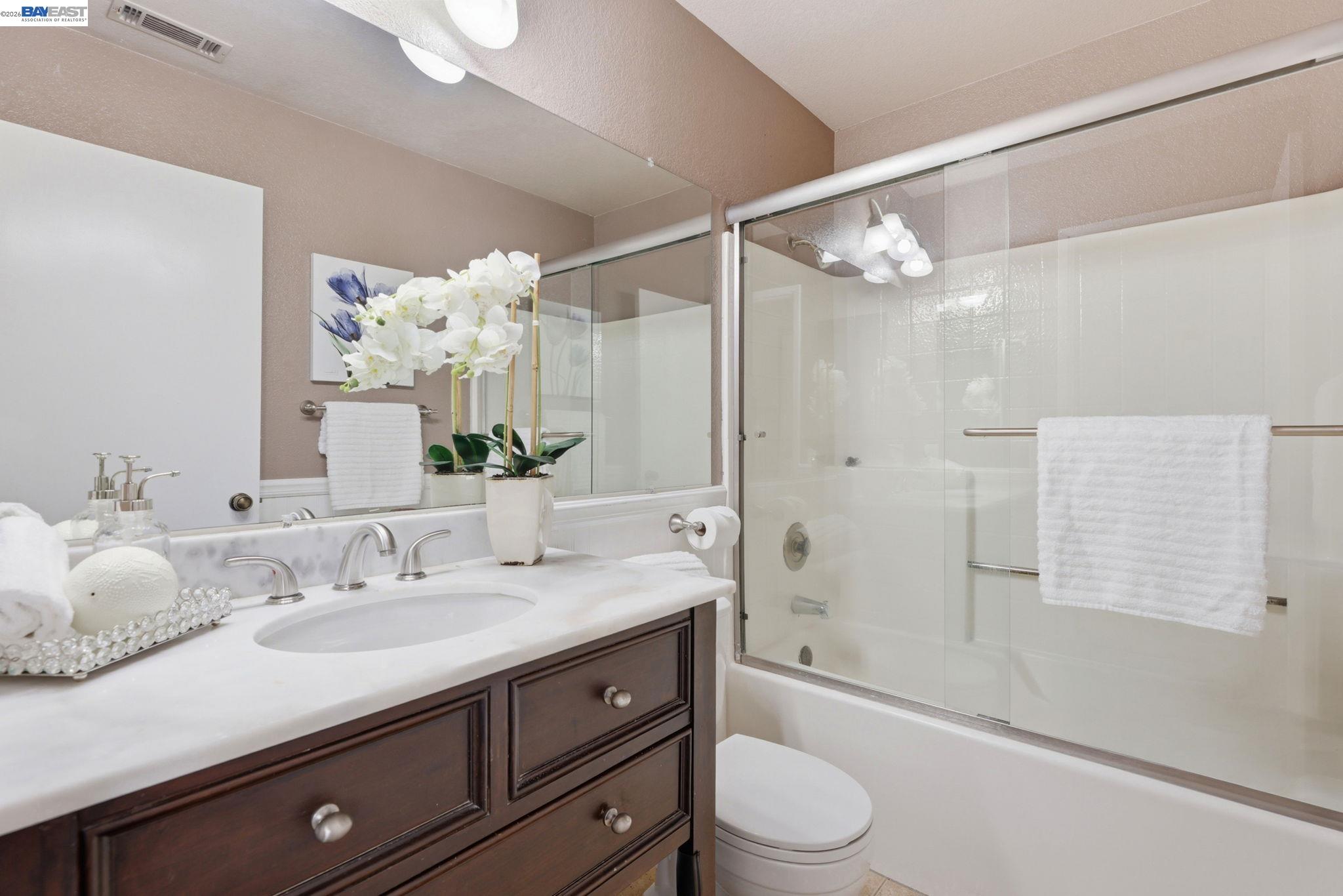 1424 Peachtree Common
