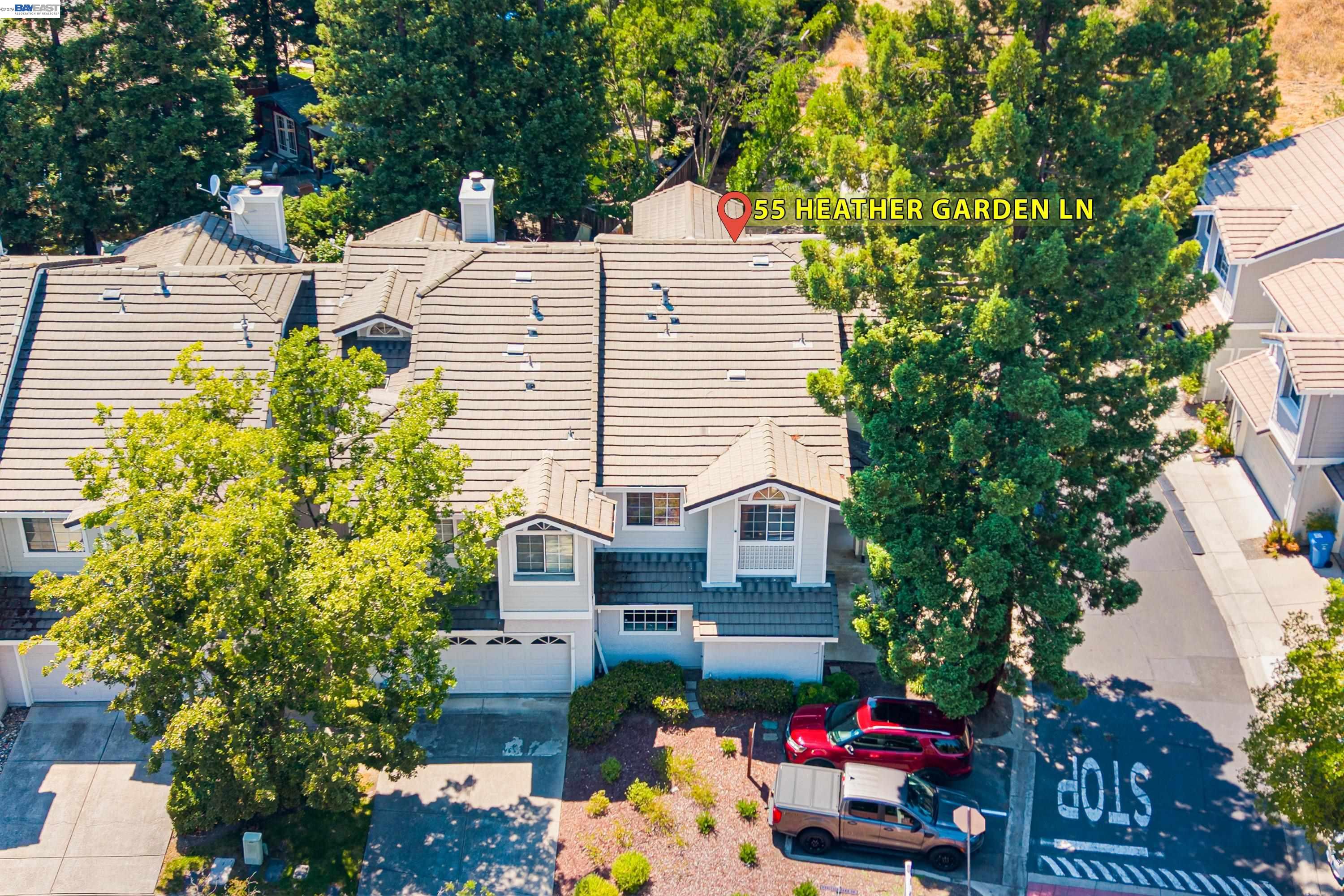 55 Heather Garden Ln