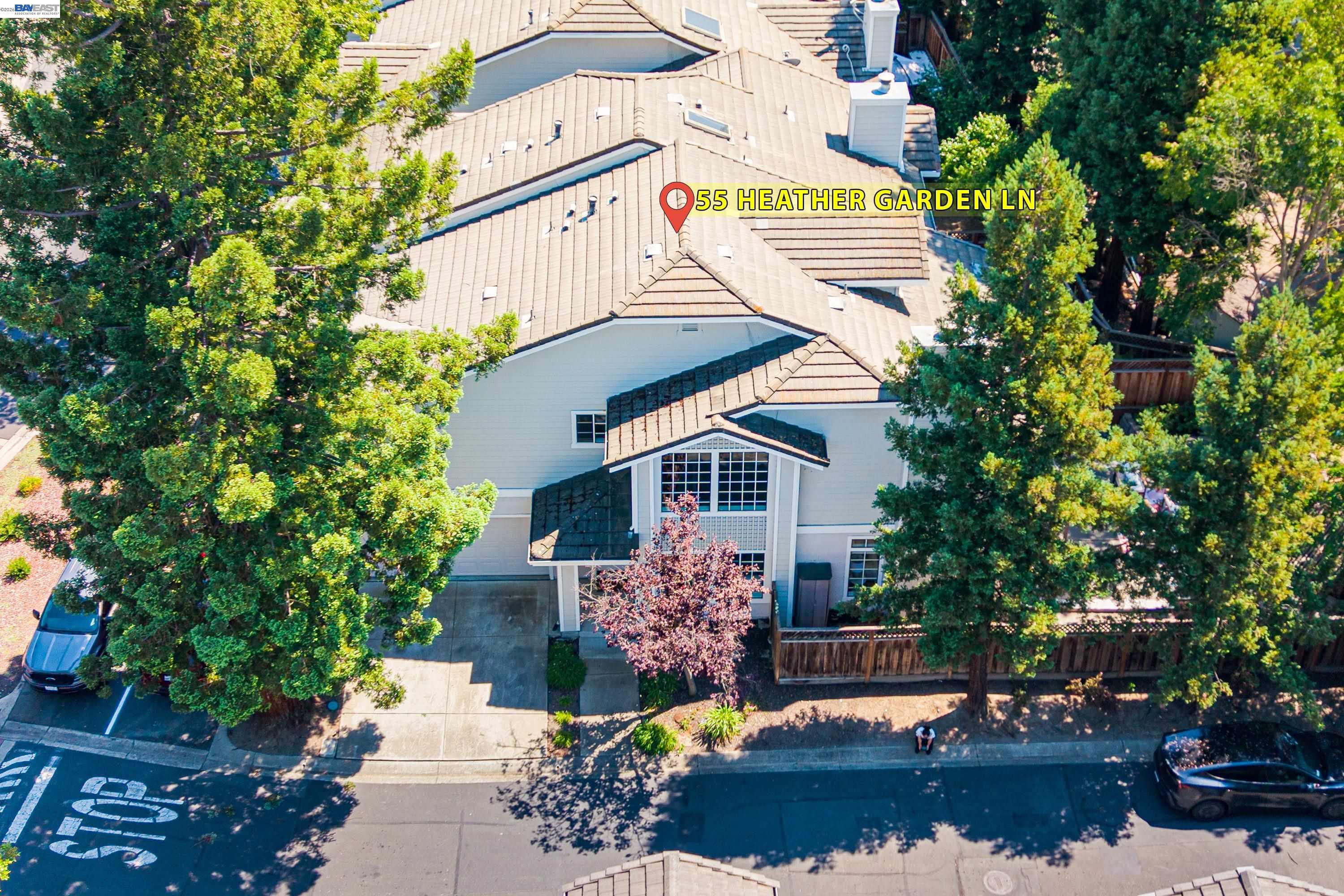 55 Heather Garden Ln